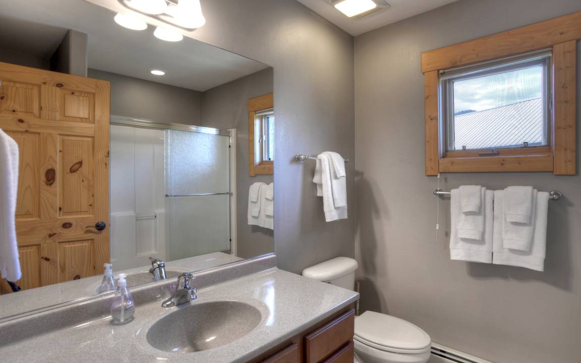 Photo of Bathroom in South Fork