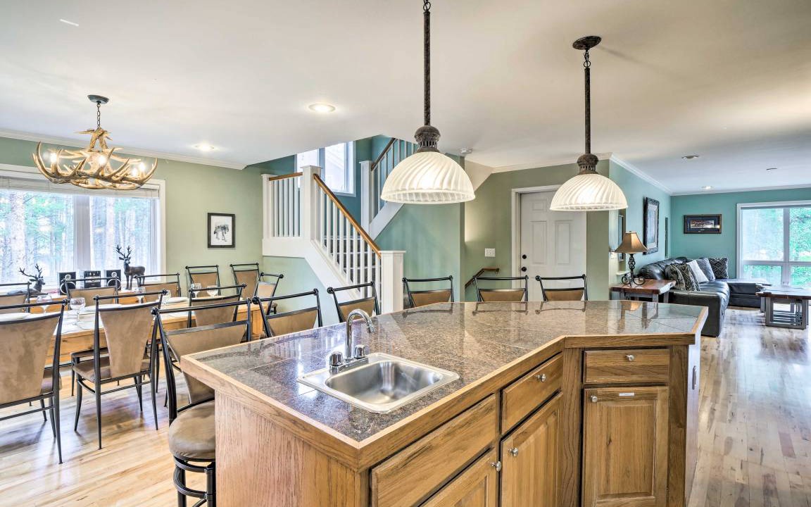 Photo of Kitchen in Warrior's Mark West