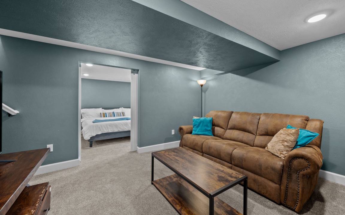 Photo of Livingroom in Arvada Plaza Area