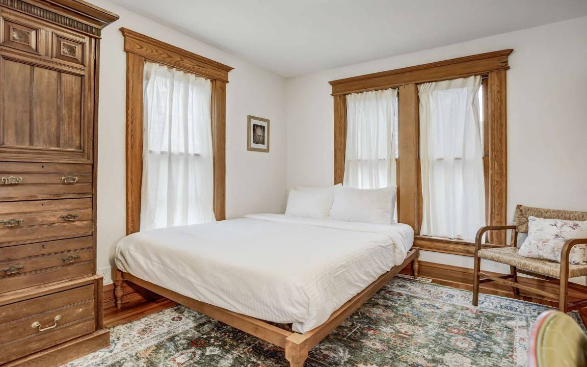Photo of Bedroom in West Colorado Springs
