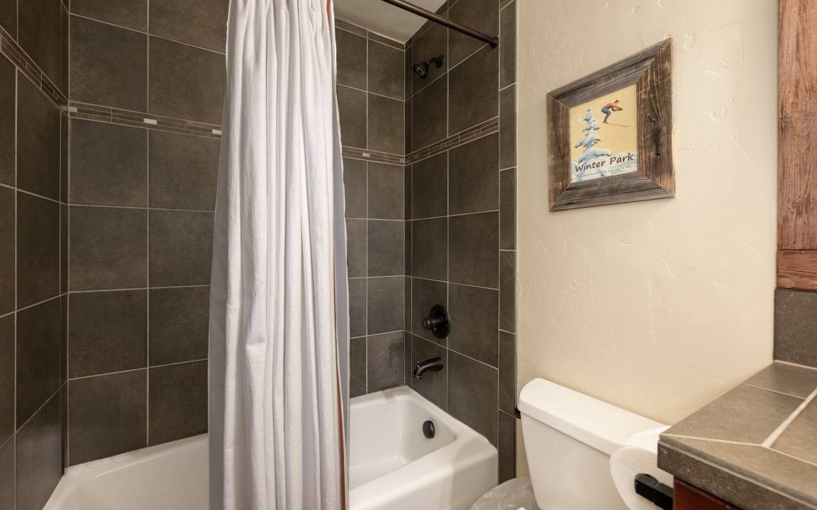 Photo of Bathroom in Fraser