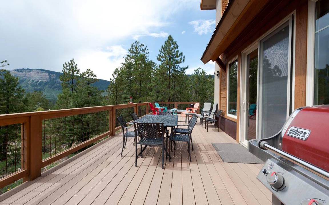 Photo of Patio Balcony in Columbine Lake
