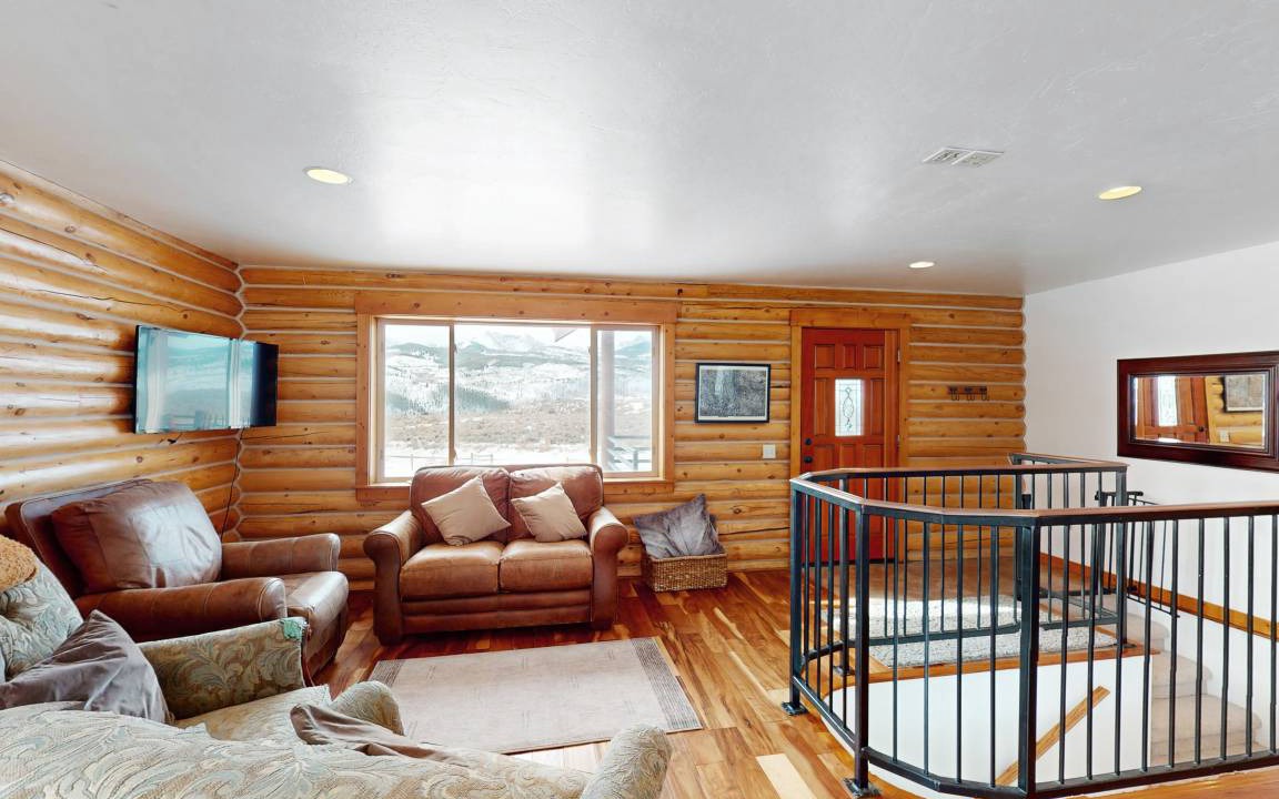 Photo of Others in Silverthorne