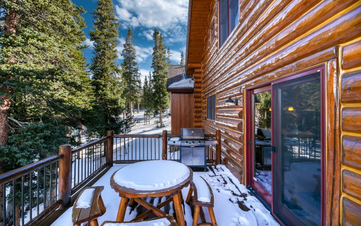 Photo of Patio Balcony in Quandary Village