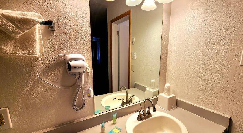 Photo of Bathroom in Manitou Springs