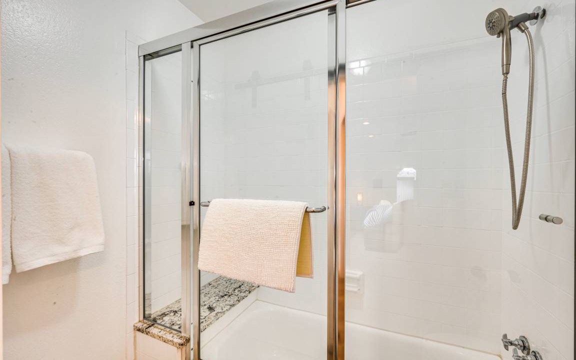 Photo of Bathroom in Arvada