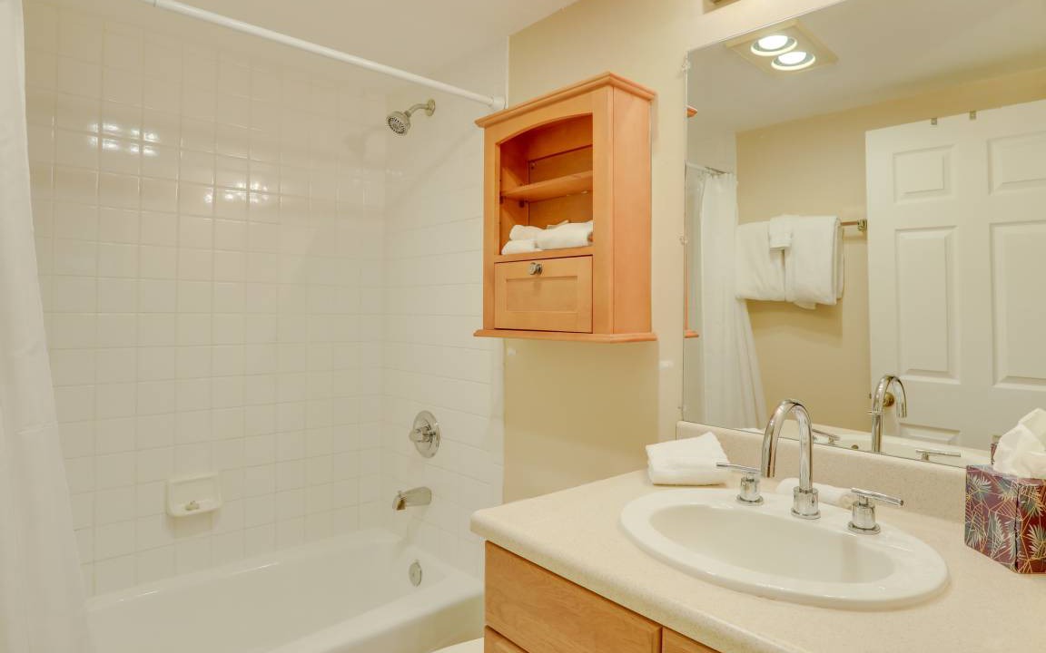 Photo of Bathroom in Edwards