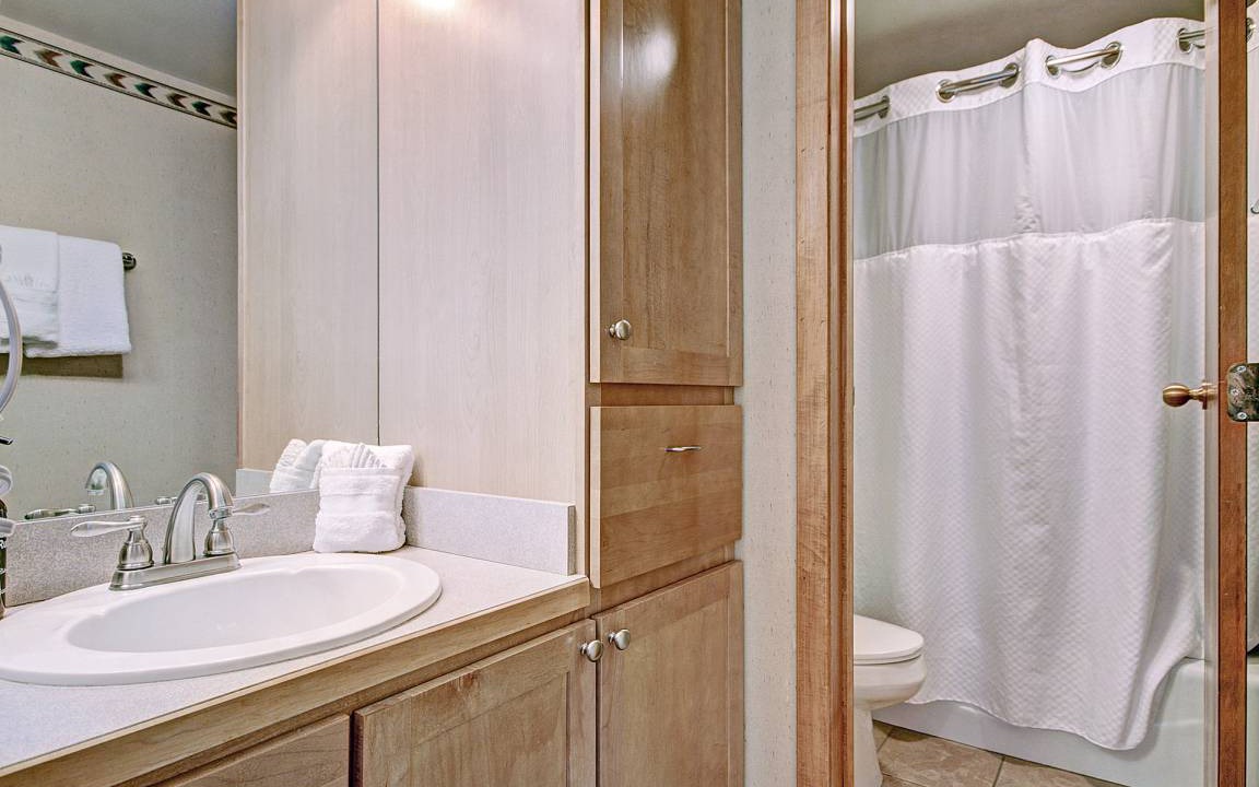 Photo of Bathroom in Copper Mountain Village