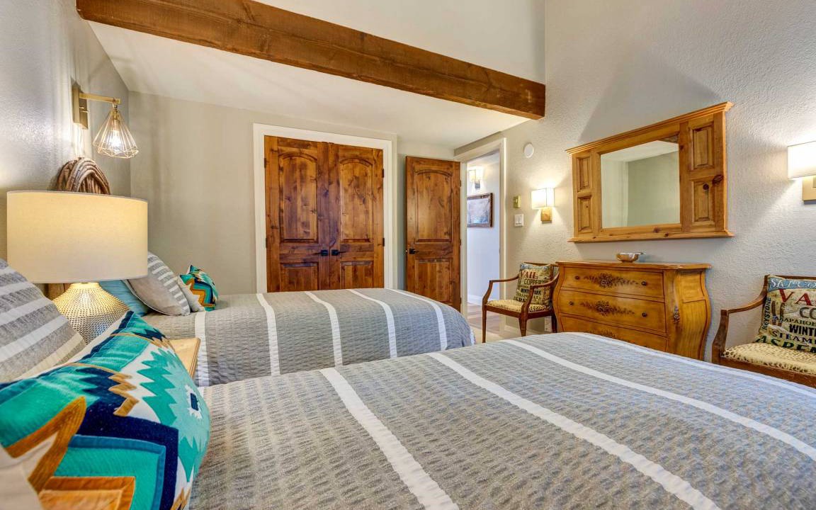Photo of Others in Vail