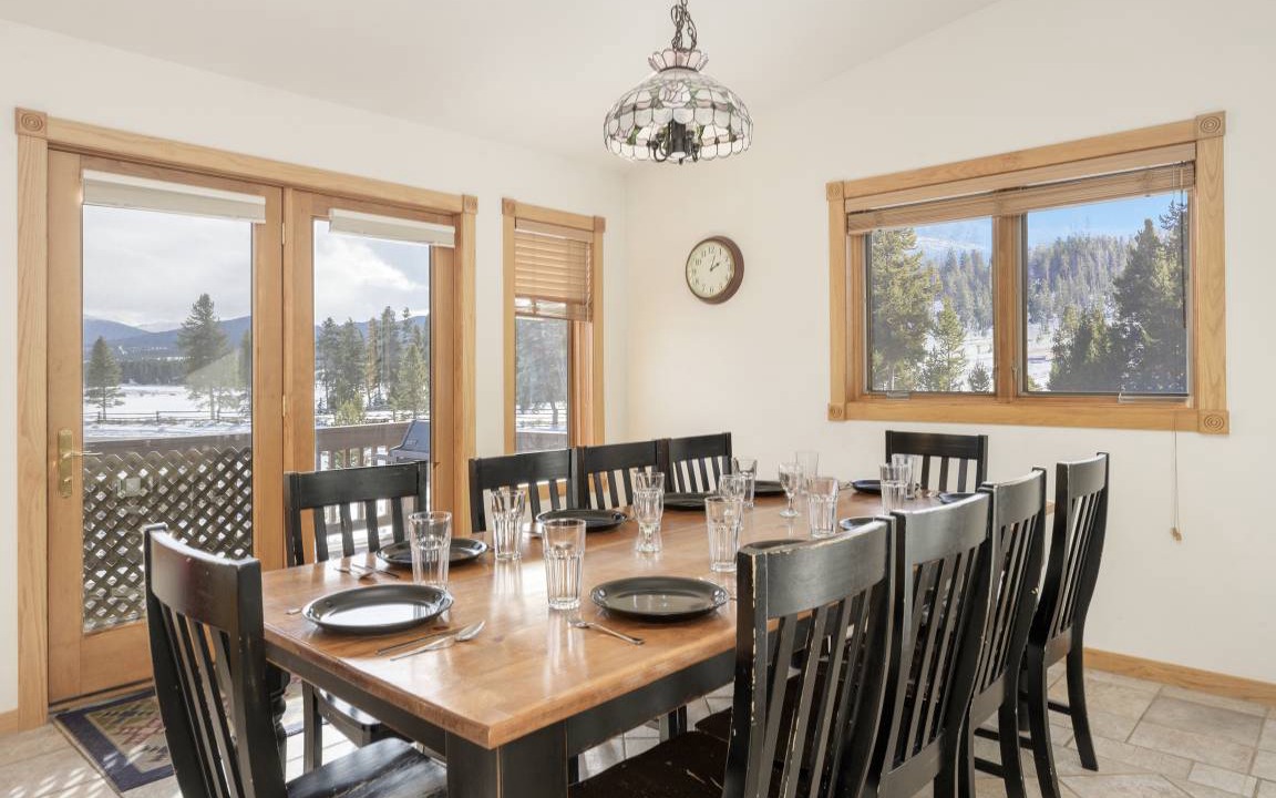 Photo of Livingroom in Pole Creek Meadows