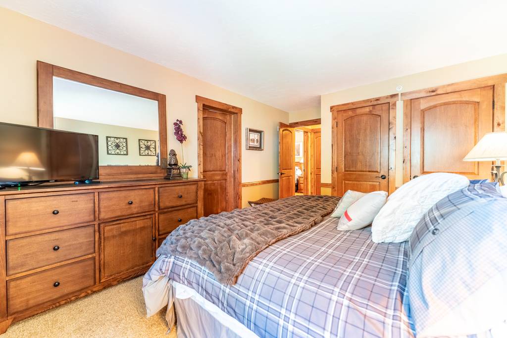 Photo of Bedroom in Mountain House