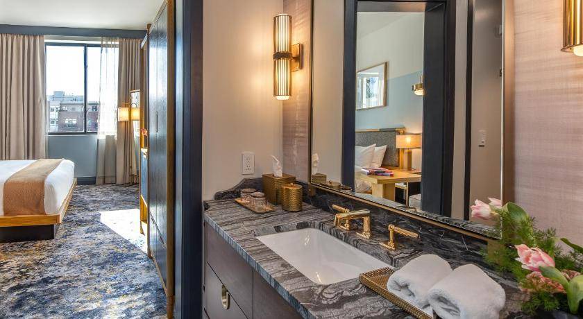 Photo of Bathroom in Cherry Creek