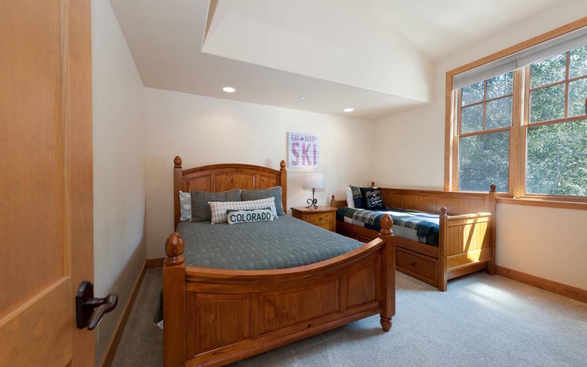 Photo of Bedroom in Purgatory