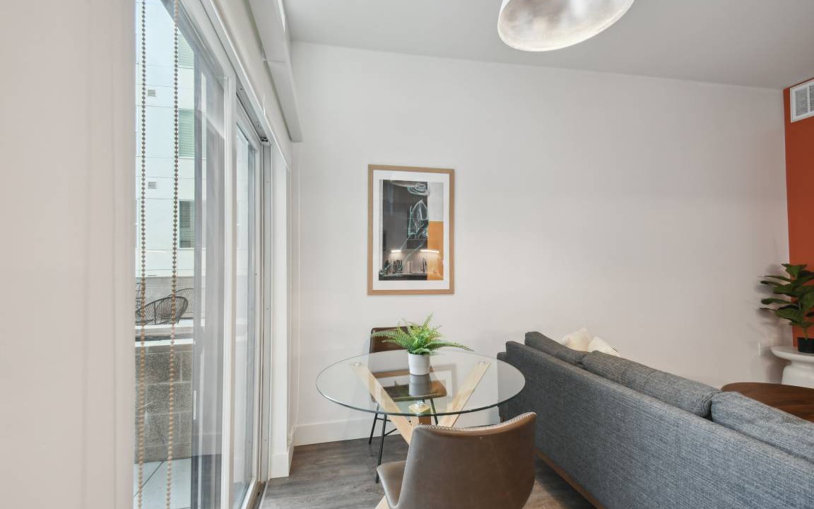 Photo of Livingroom in Highland