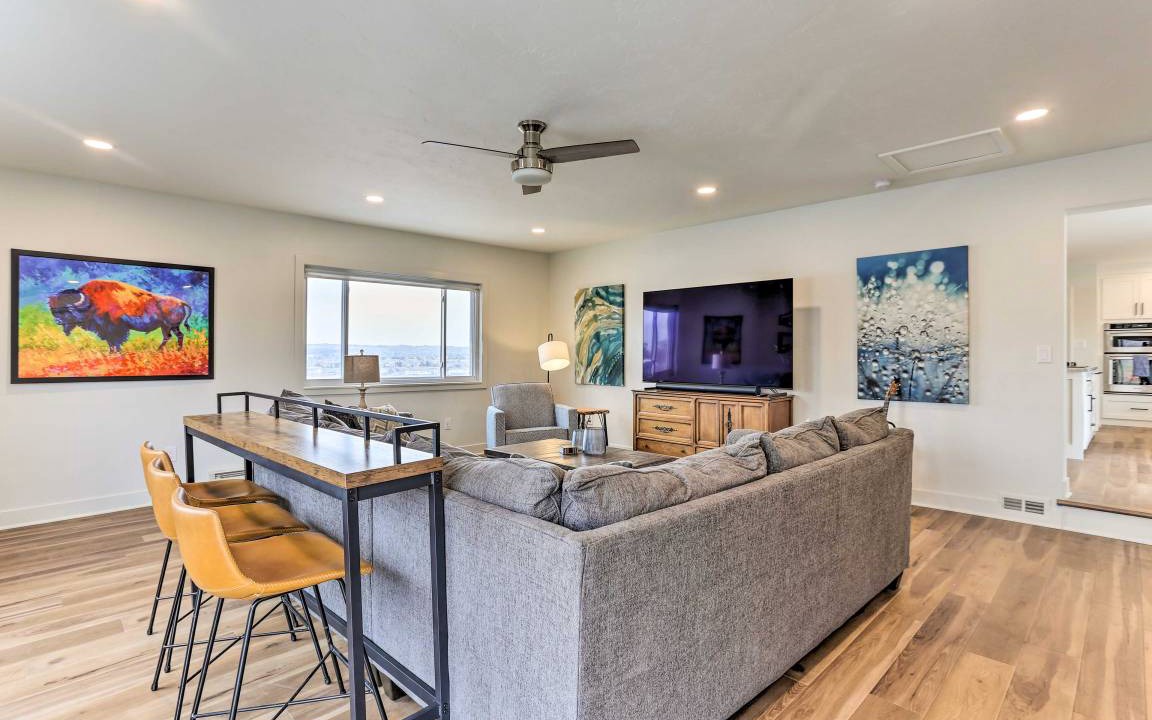 Photo of Livingroom in Castle Rock