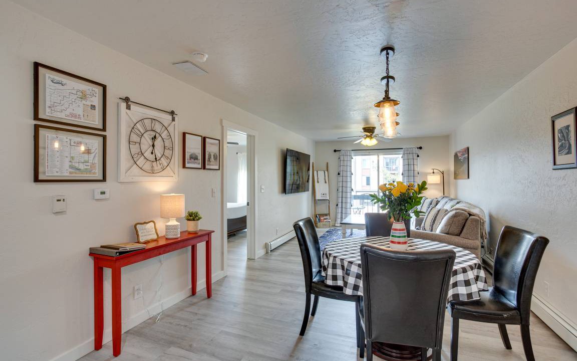 Photo of Livingroom in Grand Junction