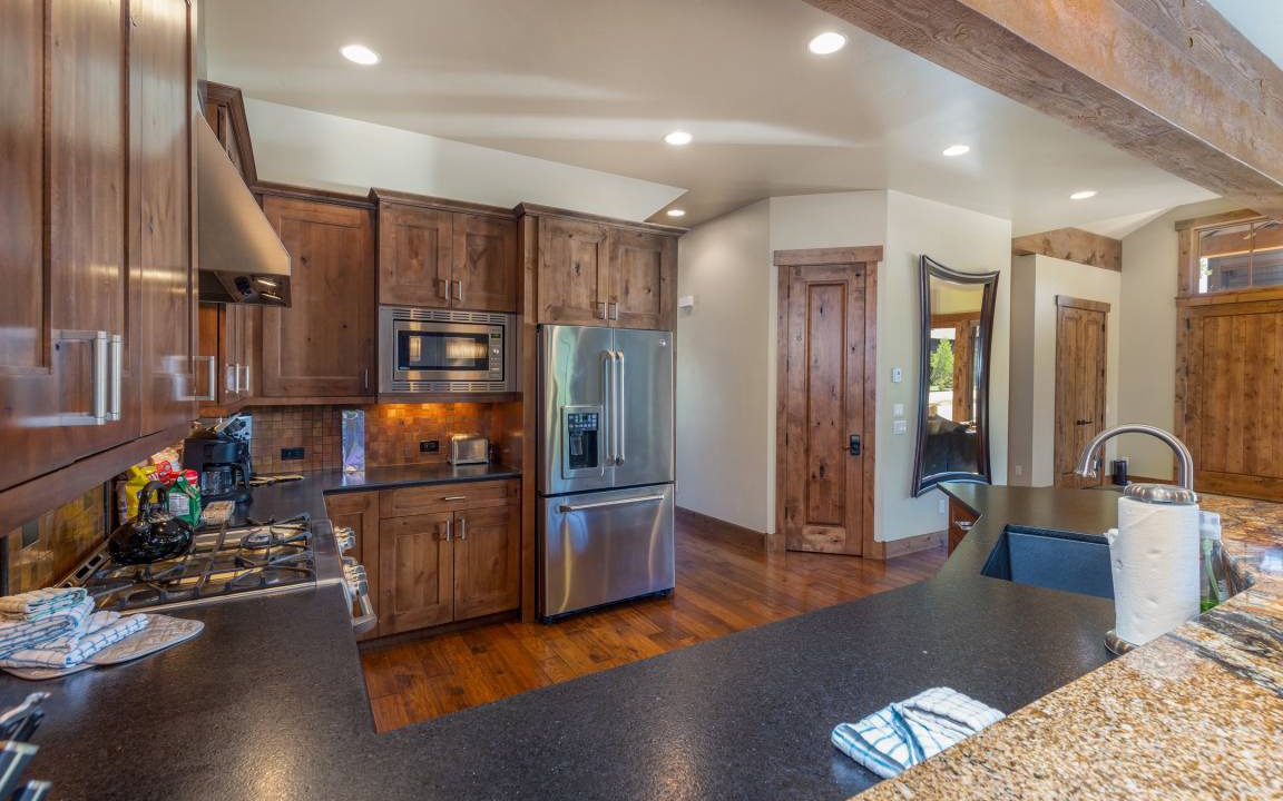 Photo of Kitchen in Fairmount On The River