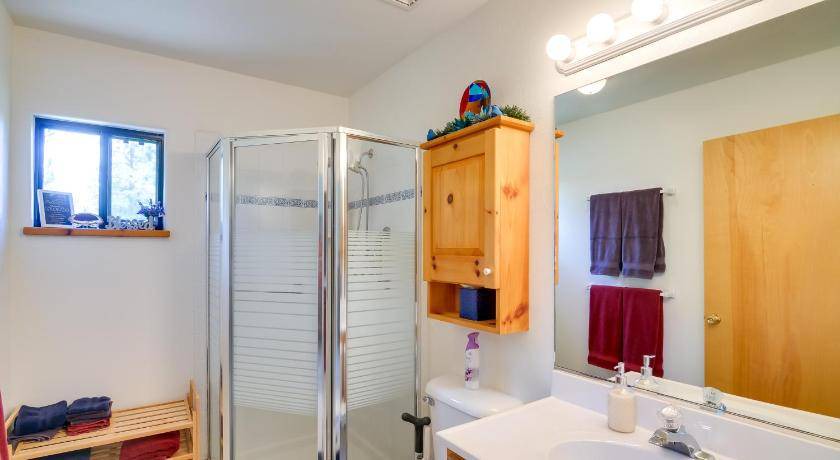 Photo of Bathroom in Twin Creek Village