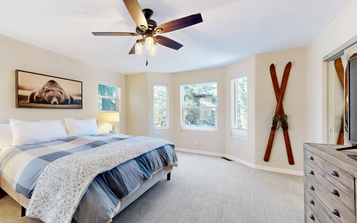 Photo of Bedroom in Edwards