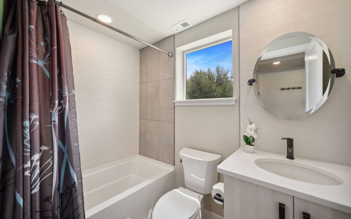 Photo of Bathroom in Old Town North