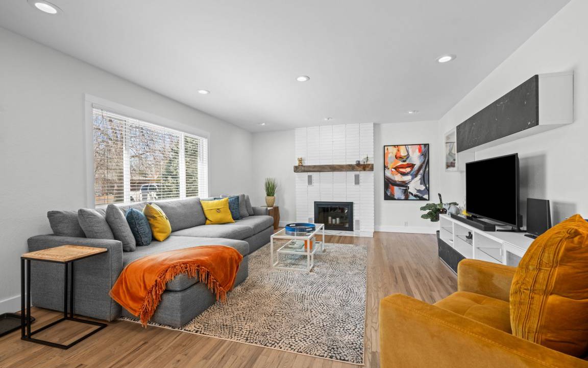 Photo of Livingroom in Littleton