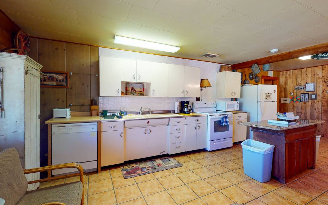 Photo of Kitchen in South Fork