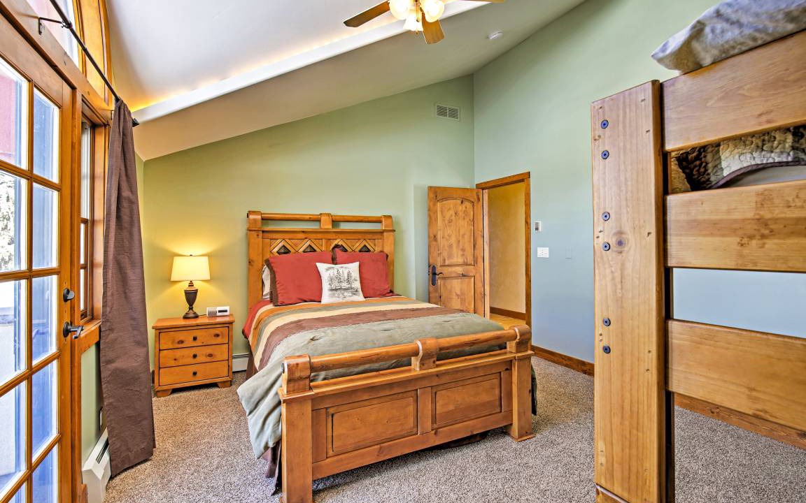 Photo of Bedroom in Glenwood Springs