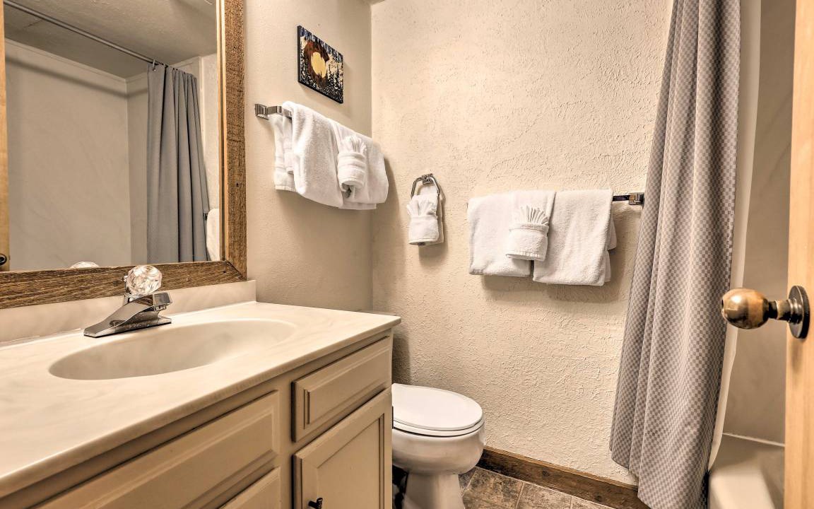 Photo of Bathroom in Dillon