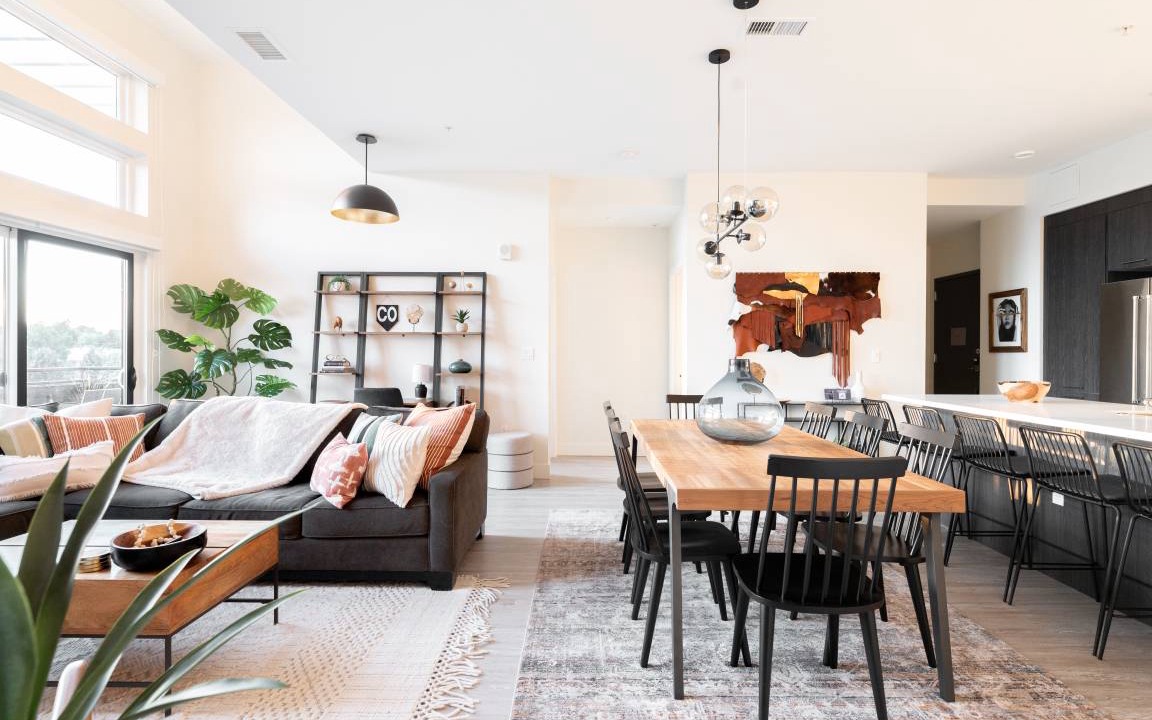 Photo of Livingroom in Highland