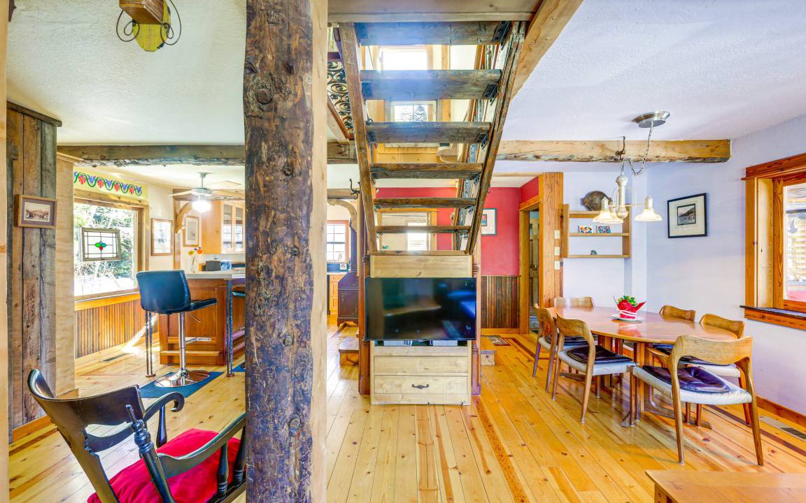 Photo of Livingroom in Carbondale