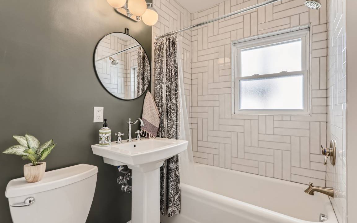 Photo of Bathroom in North Park Hill