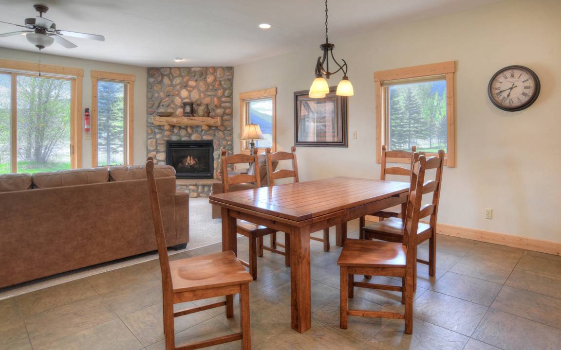 Photo of Kitchen in South Fork