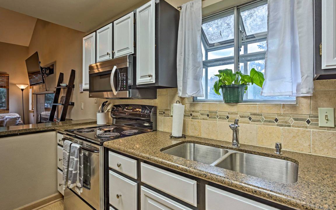 Photo of Kitchen in Edwards