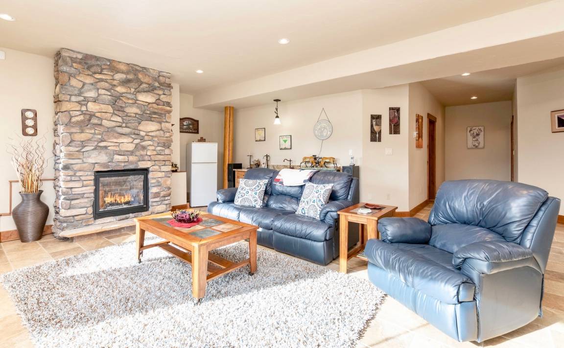 Photo of Livingroom in Windcliff Estates