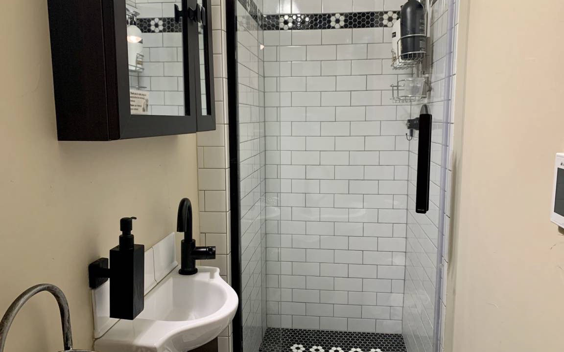 Photo of Bathroom in University Park
