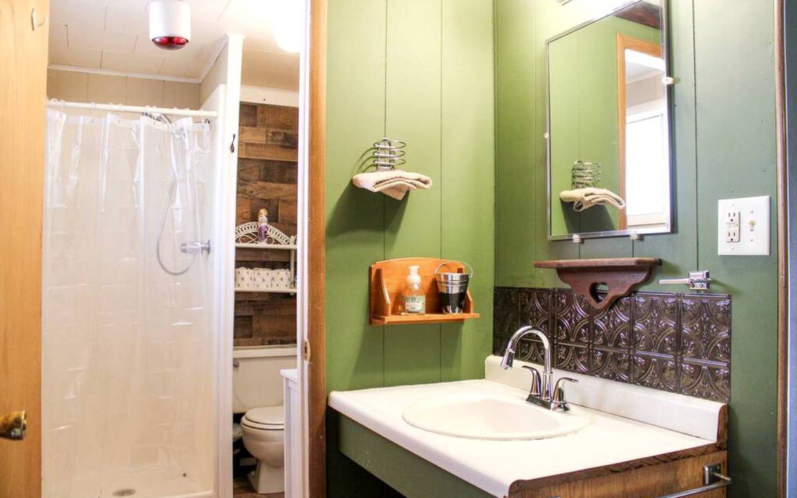 Photo of Bathroom in Howard