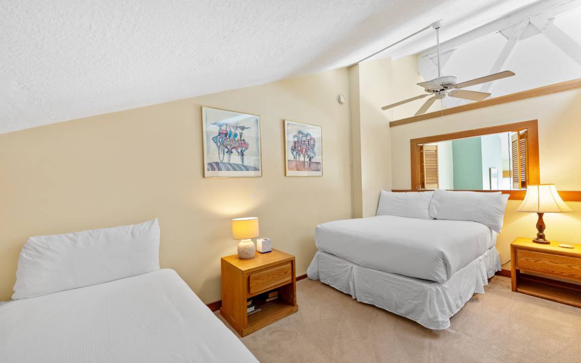 Photo of Bedroom in Lakeside Village