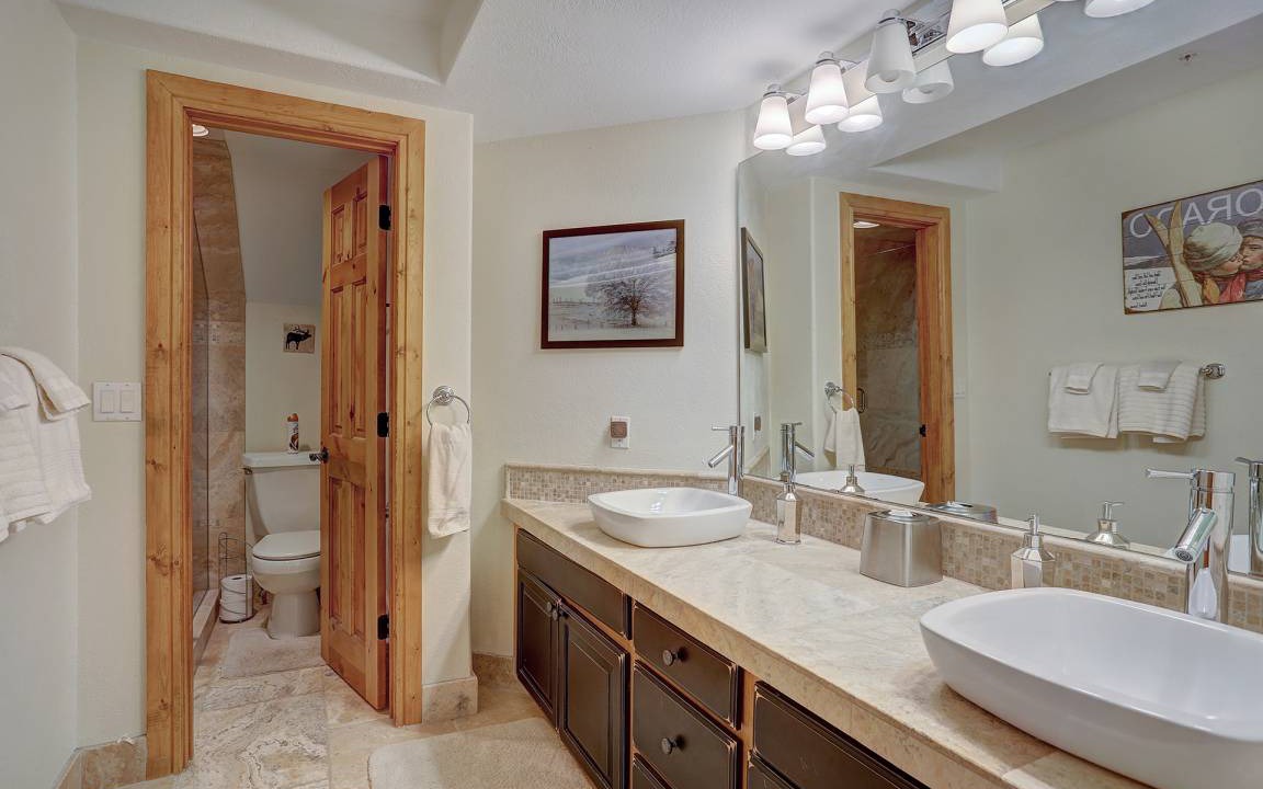 Photo of Bathroom in Breckenridge