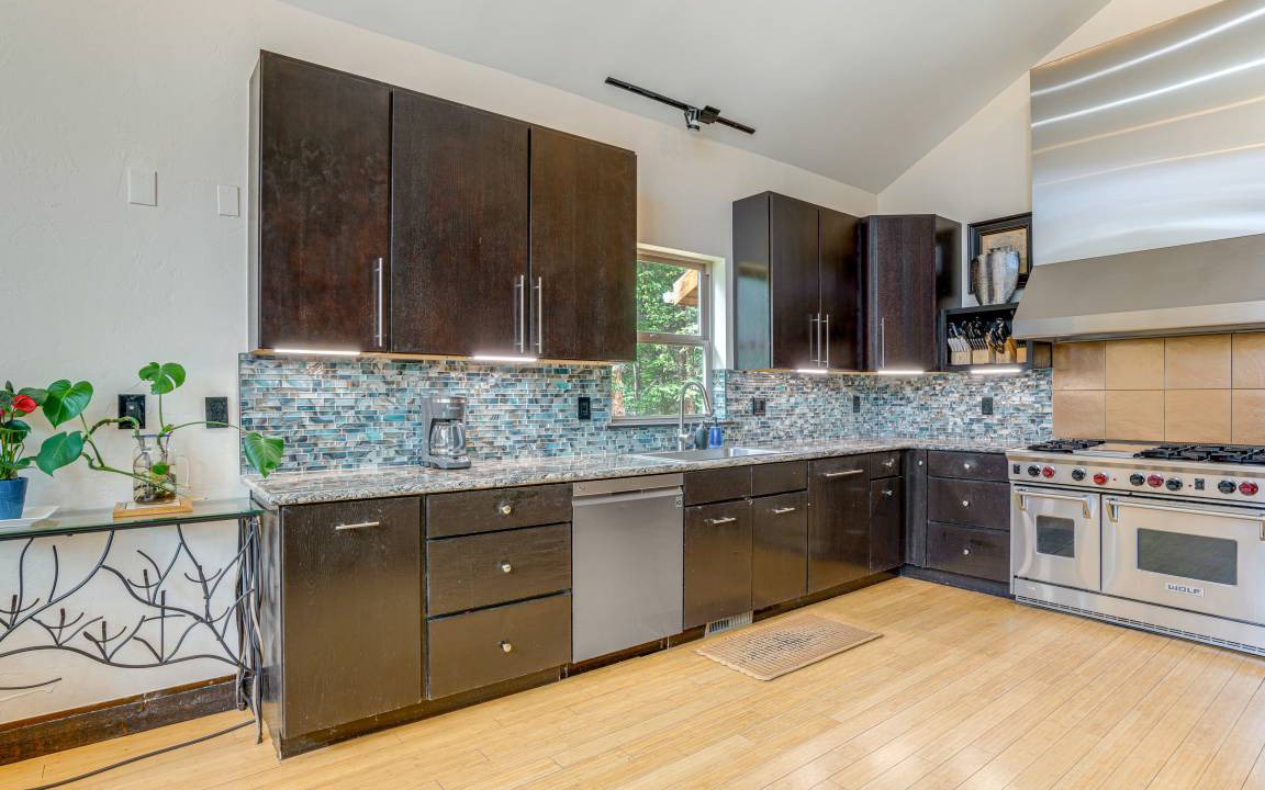 Photo of Kitchen in Quandary Village