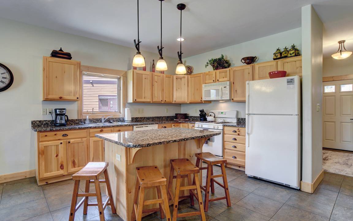 Photo of Kitchen in South Fork