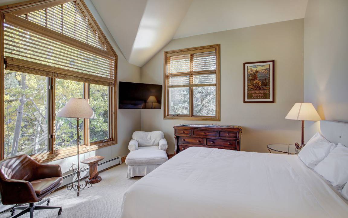 Photo of Bedroom in Edwards