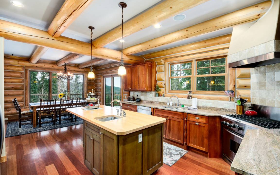 Photo of Kitchen in Quandary Village