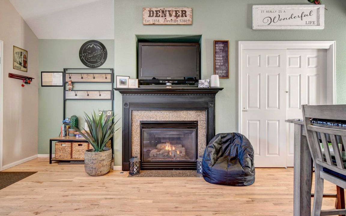 Photo of Livingroom in Highland