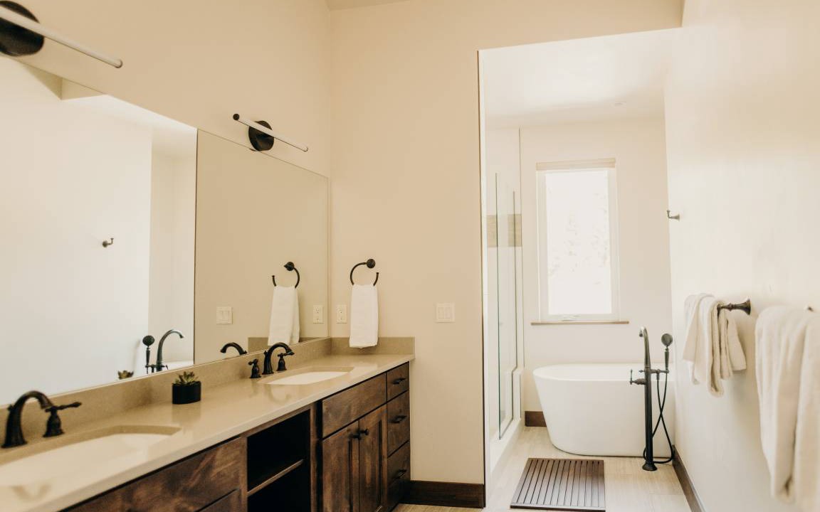 Photo of Bathroom in Warrior's Mark
