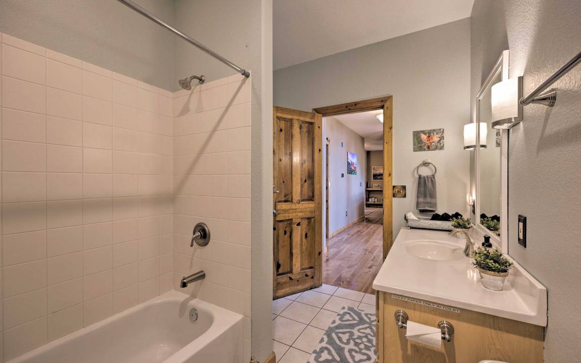 Photo of Bathroom in Woodland Park