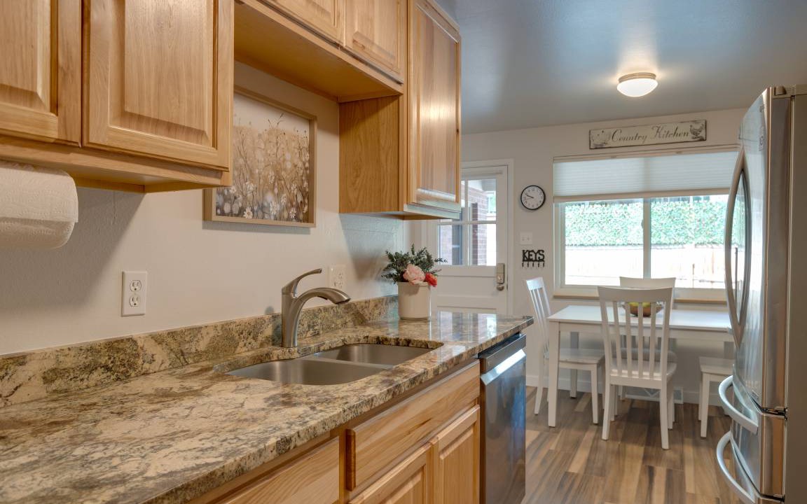 Photo of Kitchen in Barths
