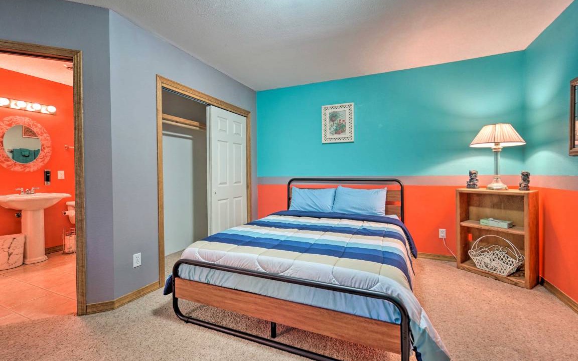 Photo of Bedroom in Forest Lakes