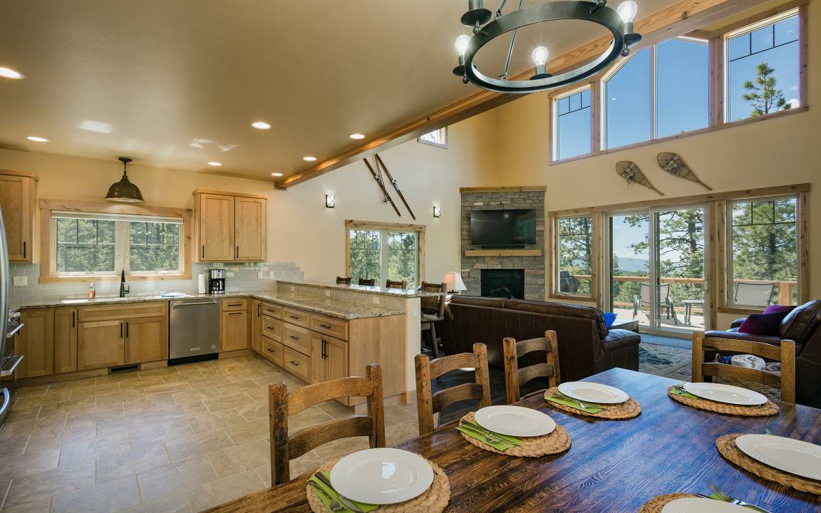 Photo of Kitchen in Columbine Lake