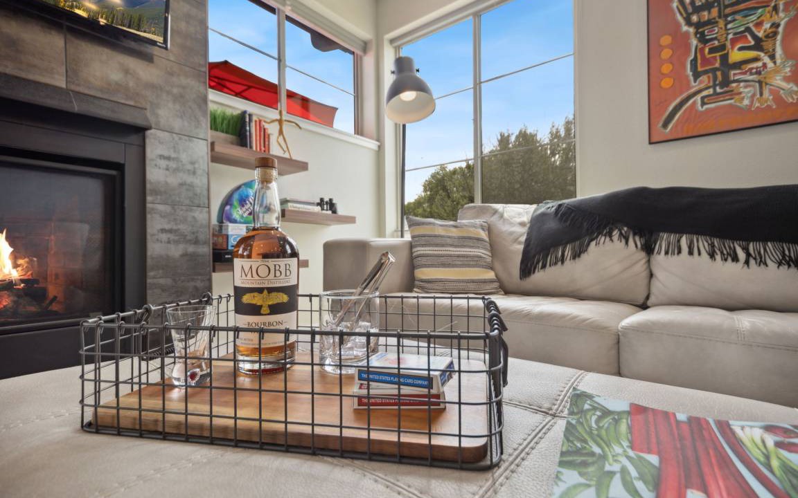 Photo of Livingroom in Old Town North