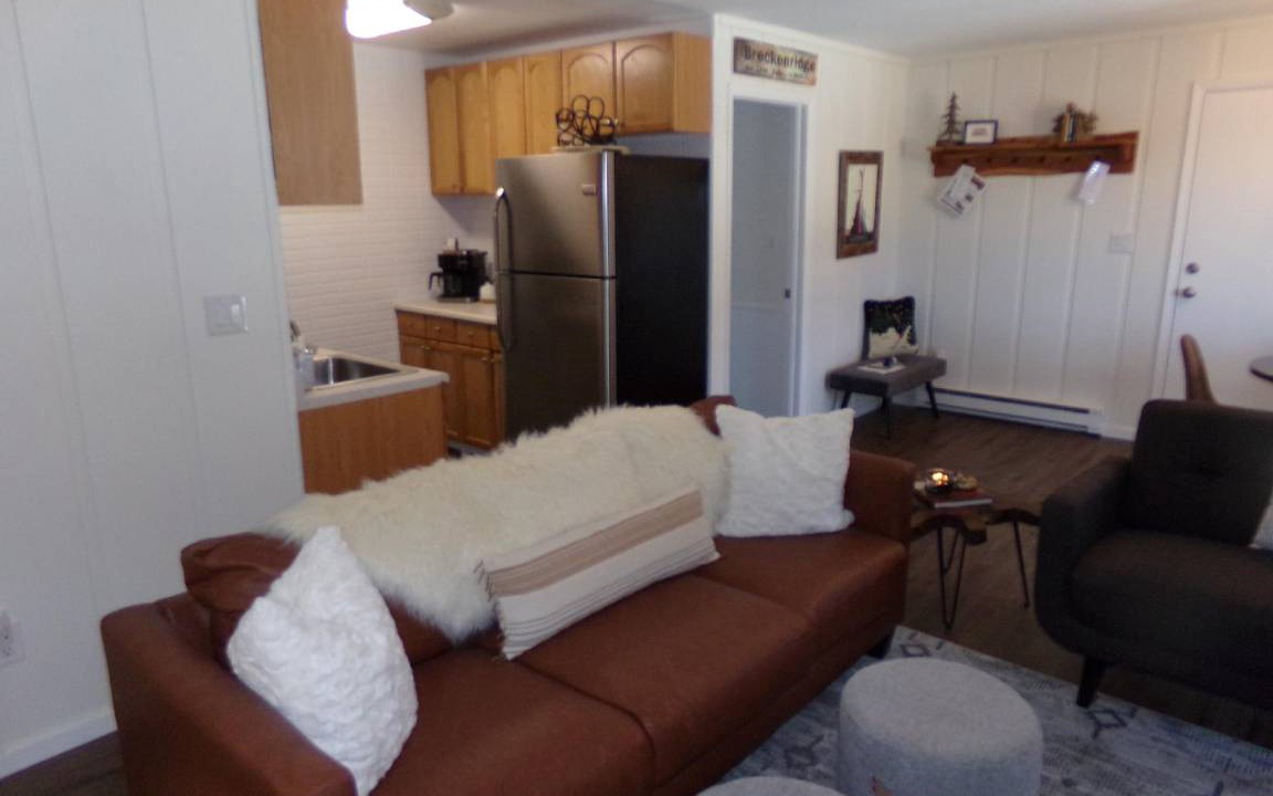 Photo of Livingroom in Blue River